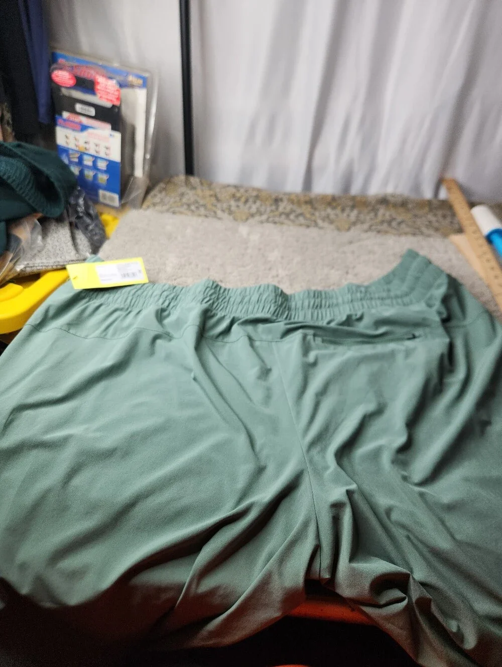 Women's Active Light Mid-Rise Cargo Joggers - All In Motion Moss Green 3X - Picture 12 of 15